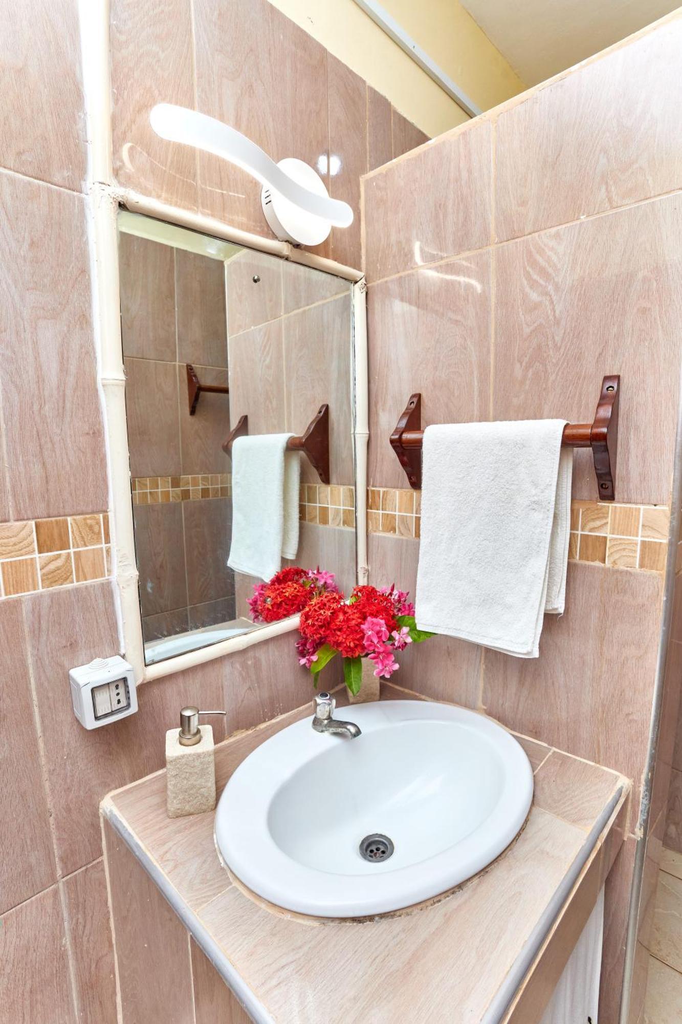 Diani Beach Gold Apartments Ngoại thất bức ảnh
