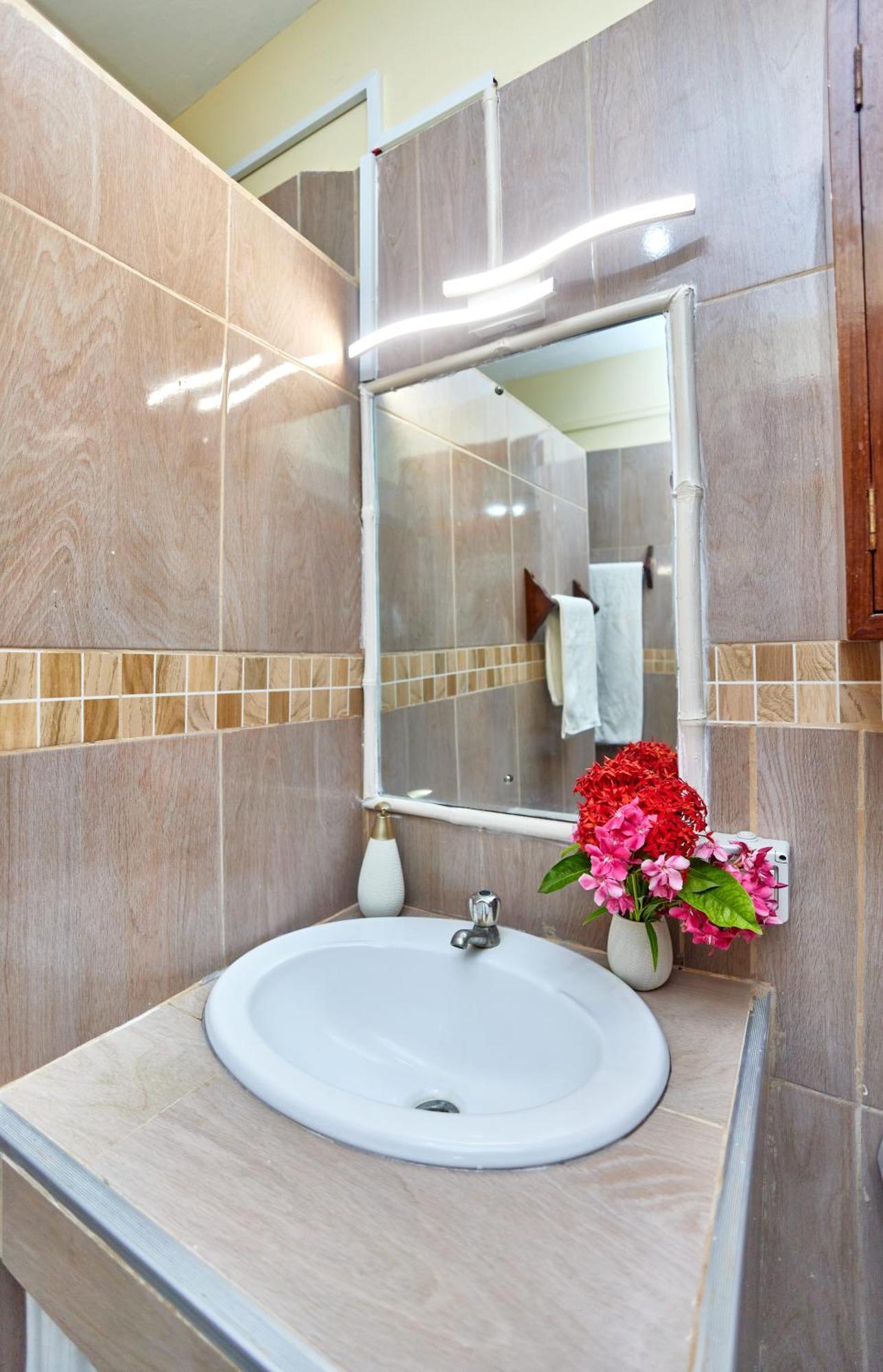 Diani Beach Gold Apartments Ngoại thất bức ảnh